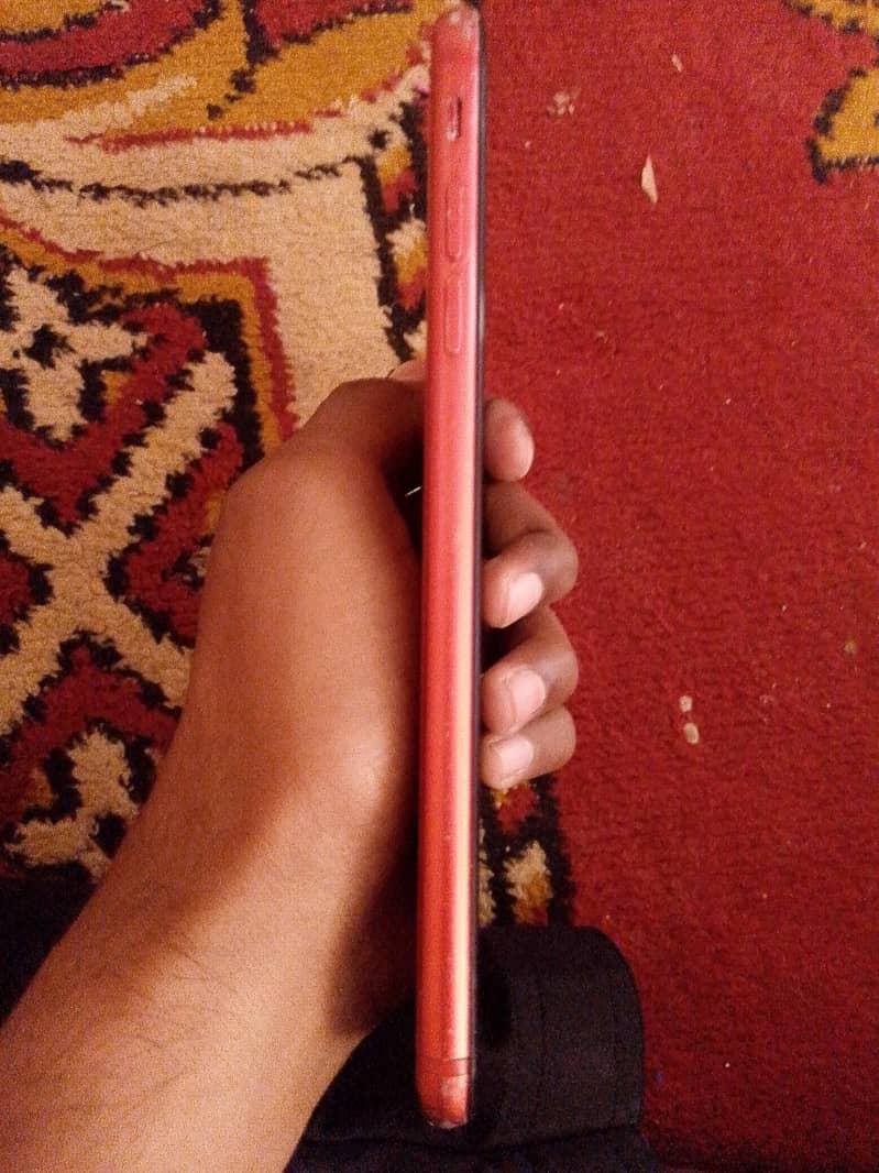 Apple iPhone 8 Plus 2