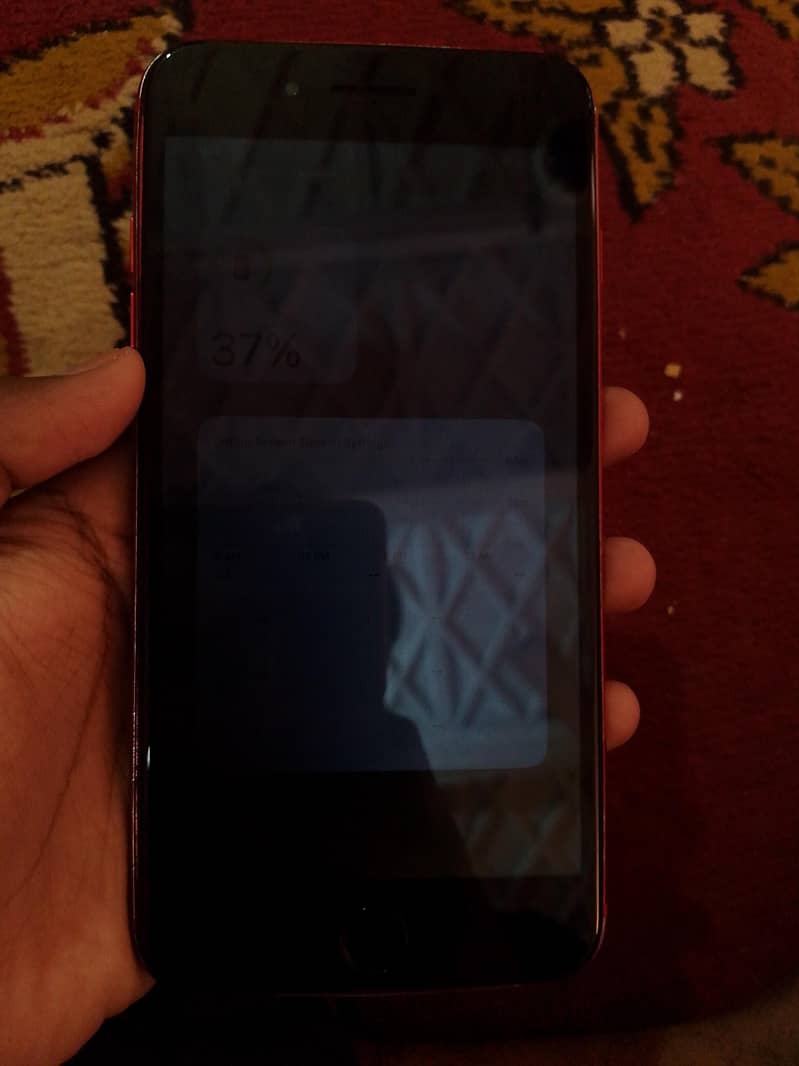 Apple iPhone 8 Plus 3