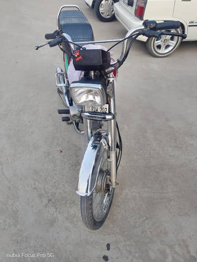 HONDA CD70 GENIUN CONDITION