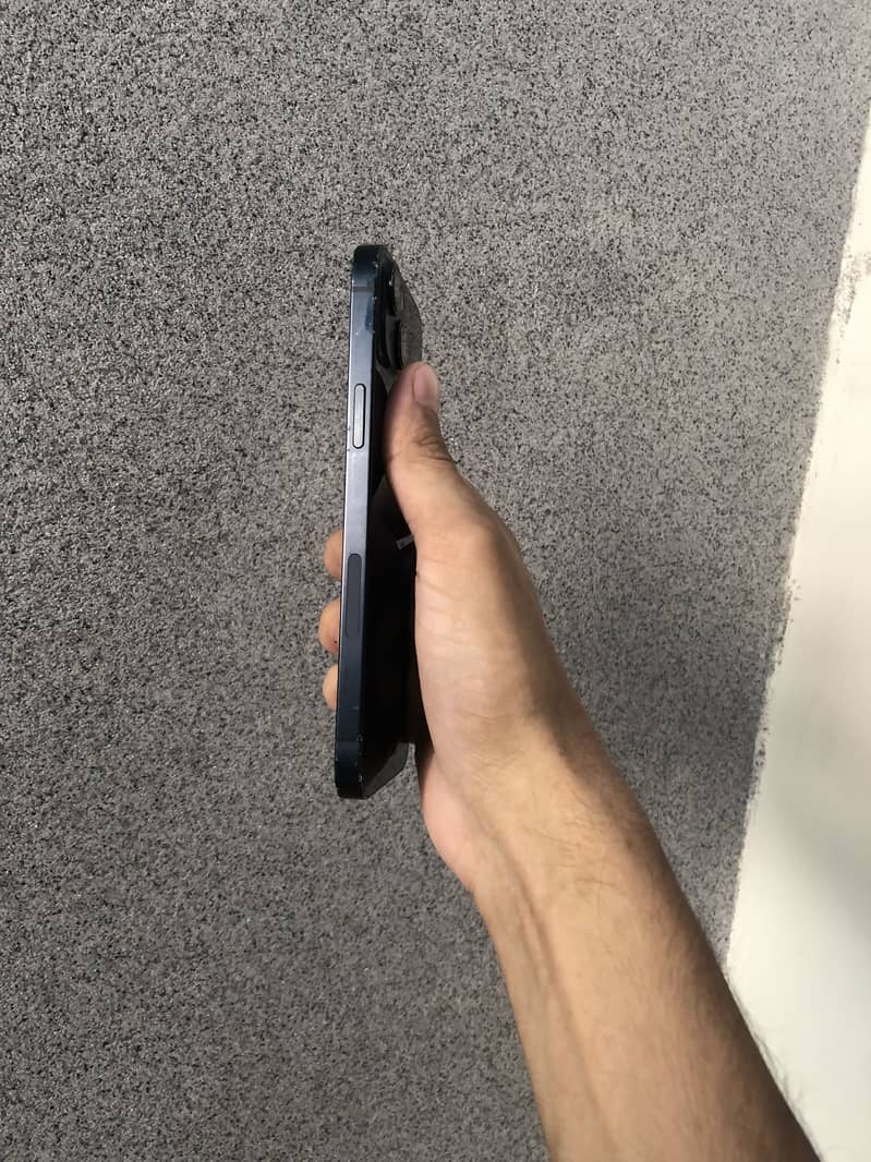 Apple iPhone 14 plus 1