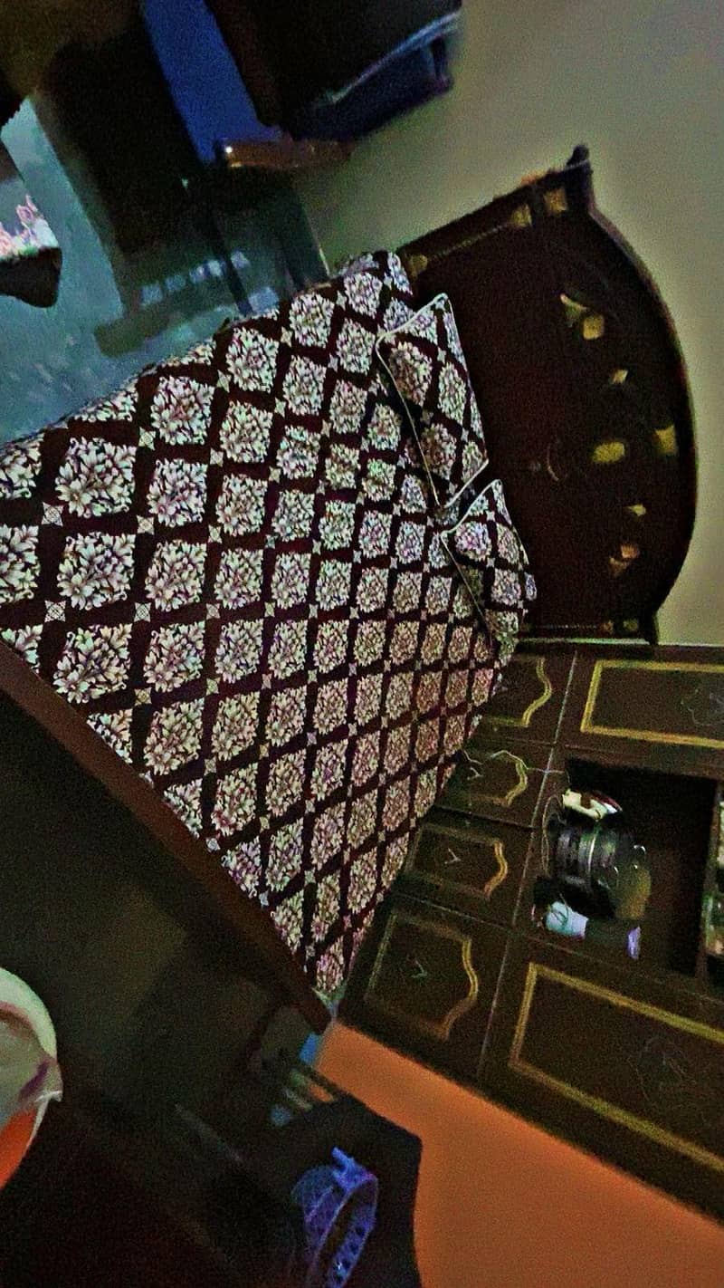 KING BED 2