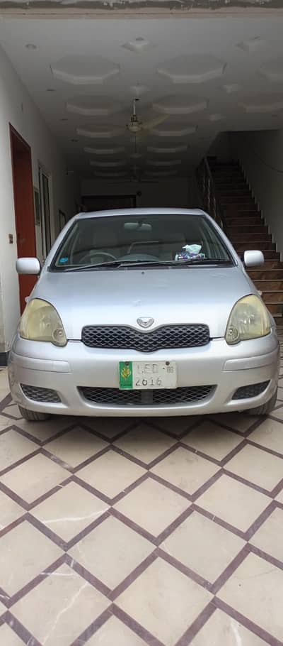 Toyota Vitz 2004