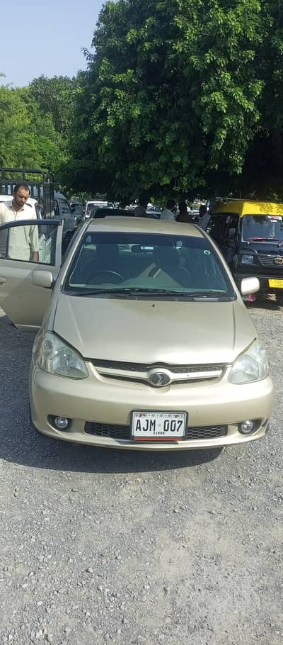 Toyota Platz Automatic 2004 Model in Excellent Condition