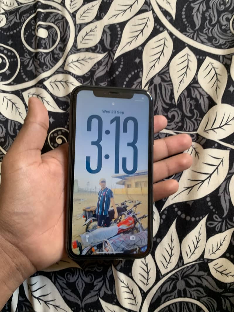 Apple iPhone 11 1