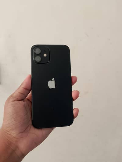 Apple iPhone 12