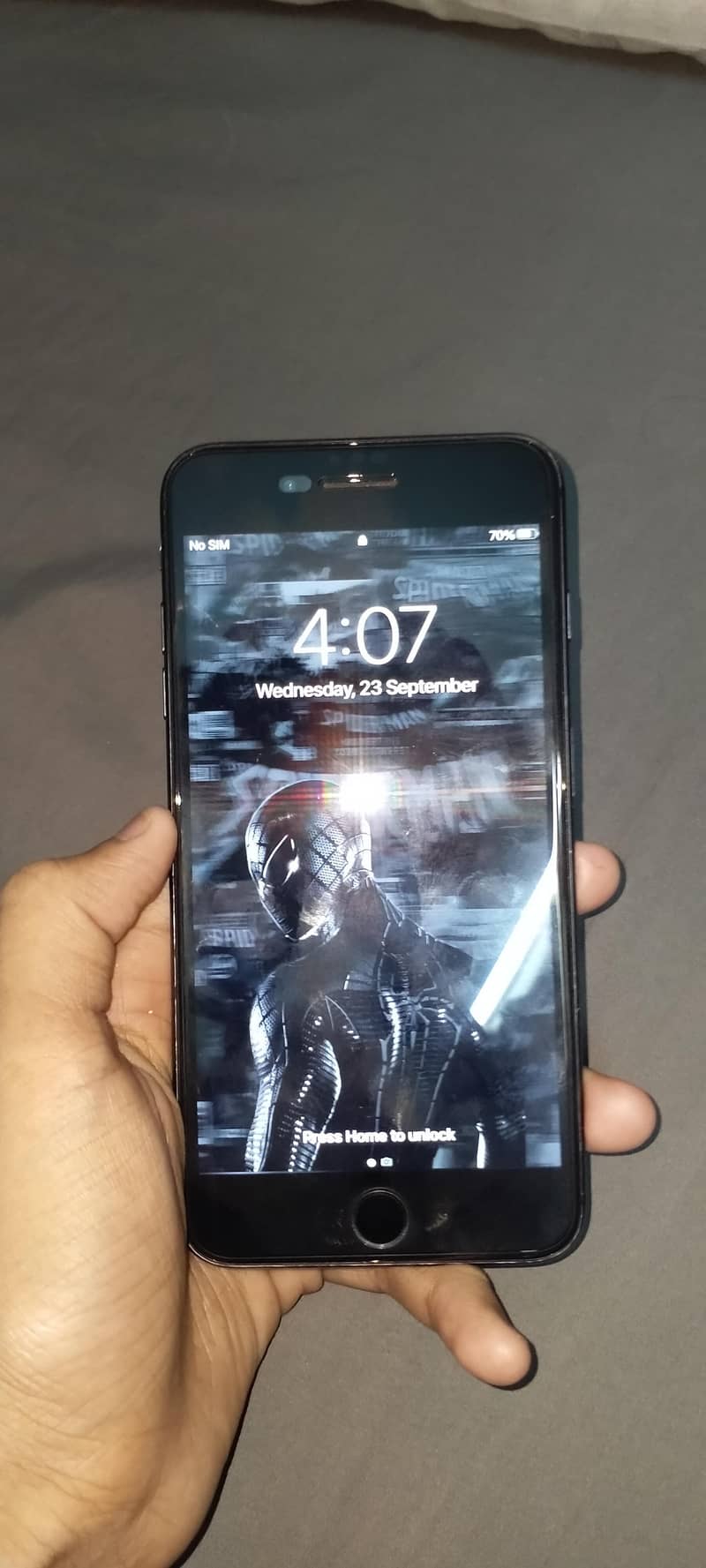 Apple iPhone 7 Plus 1