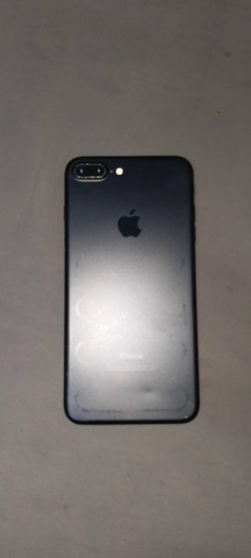 Apple iPhone 7 Plus 3