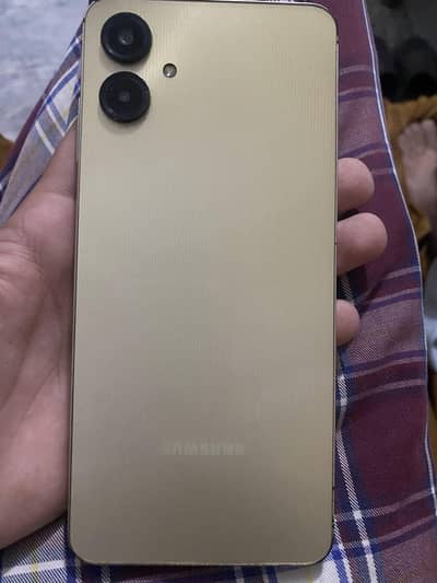 Samsung Mobile A06