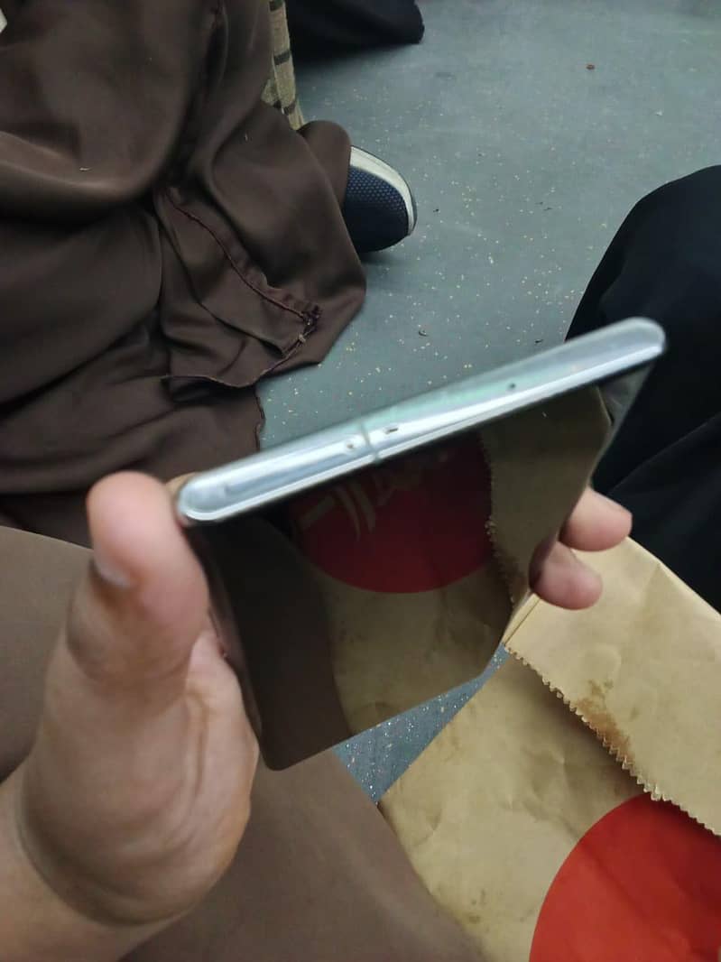 Samsung Mobile Note 10 Plus 2