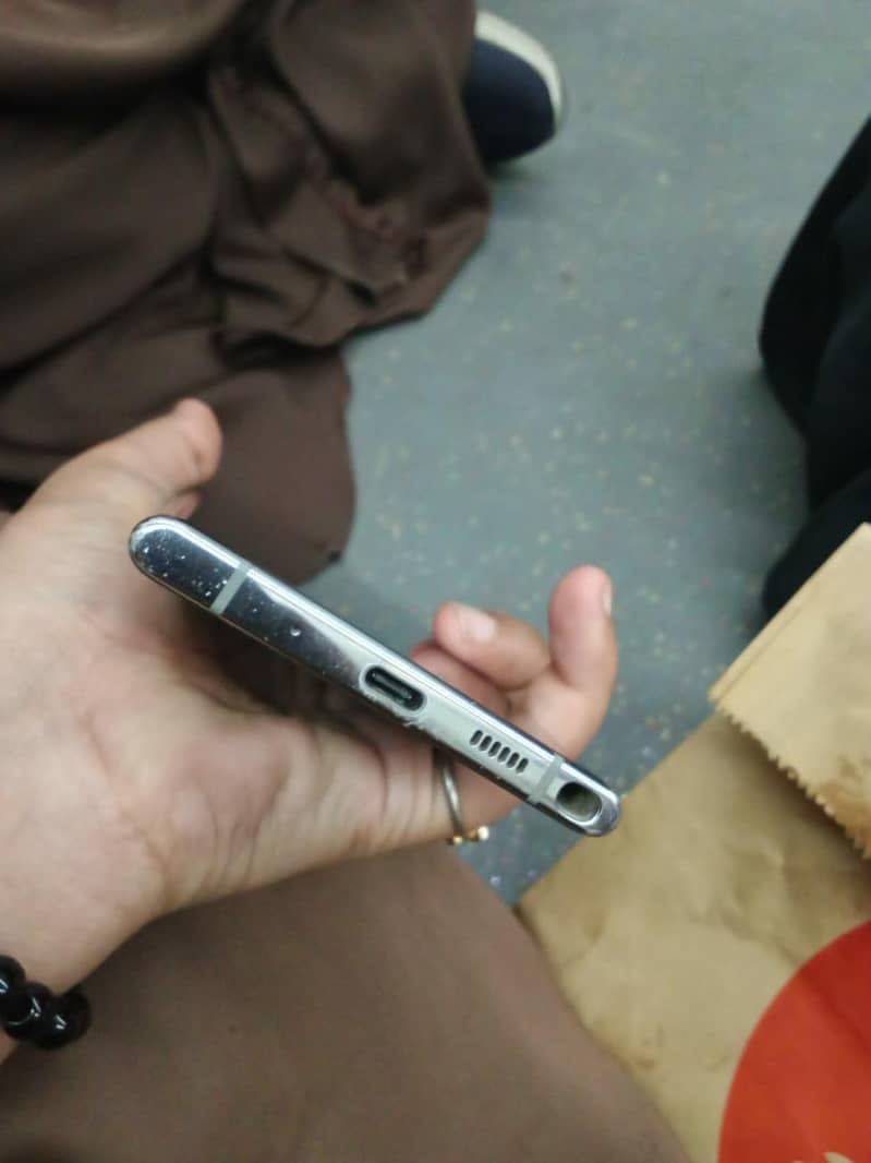Samsung Mobile Note 10 Plus 4