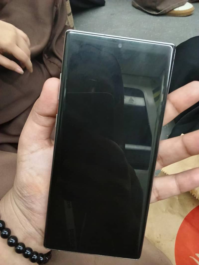 Samsung Mobile Note 10 Plus 7