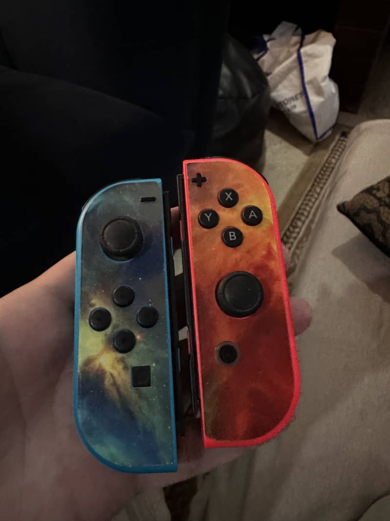 Nintendo Switch just box opened 4
