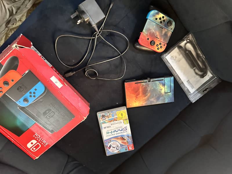 Nintendo Switch just box opened 5