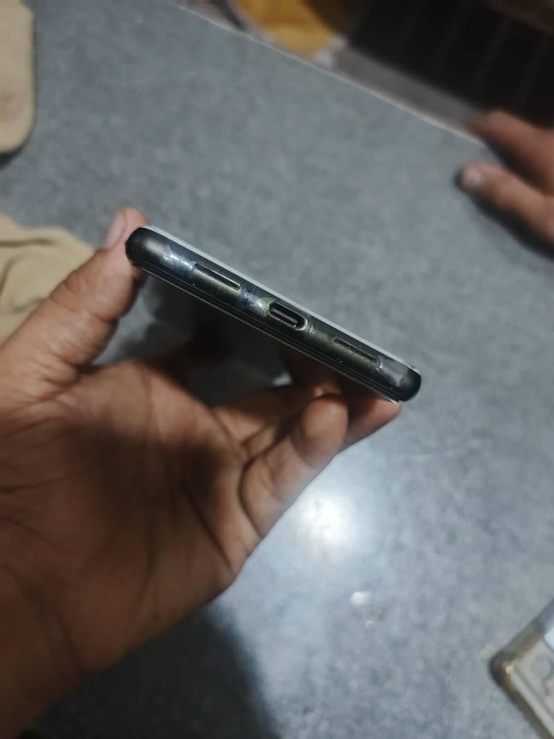 Google Pixel 6 3