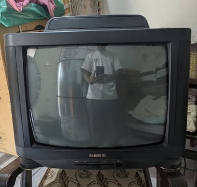 Samsung CRT TV