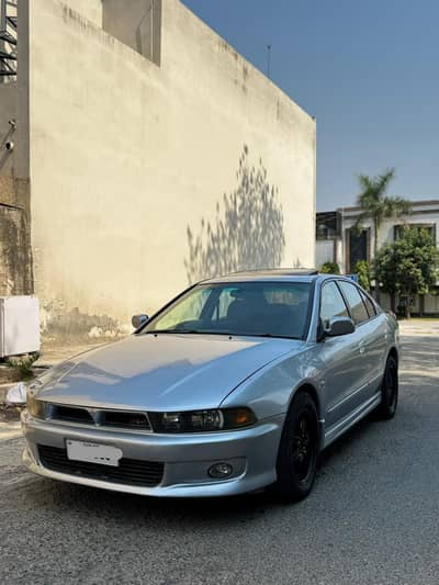 Mitsubishi Galant 2004