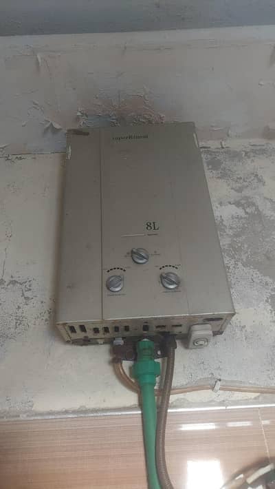 Rennai Gas Gyser for Sale