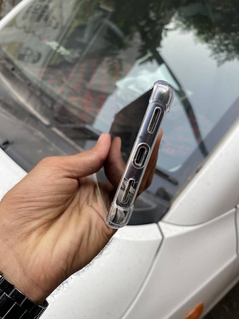 Google Pixel 7 Pro 10