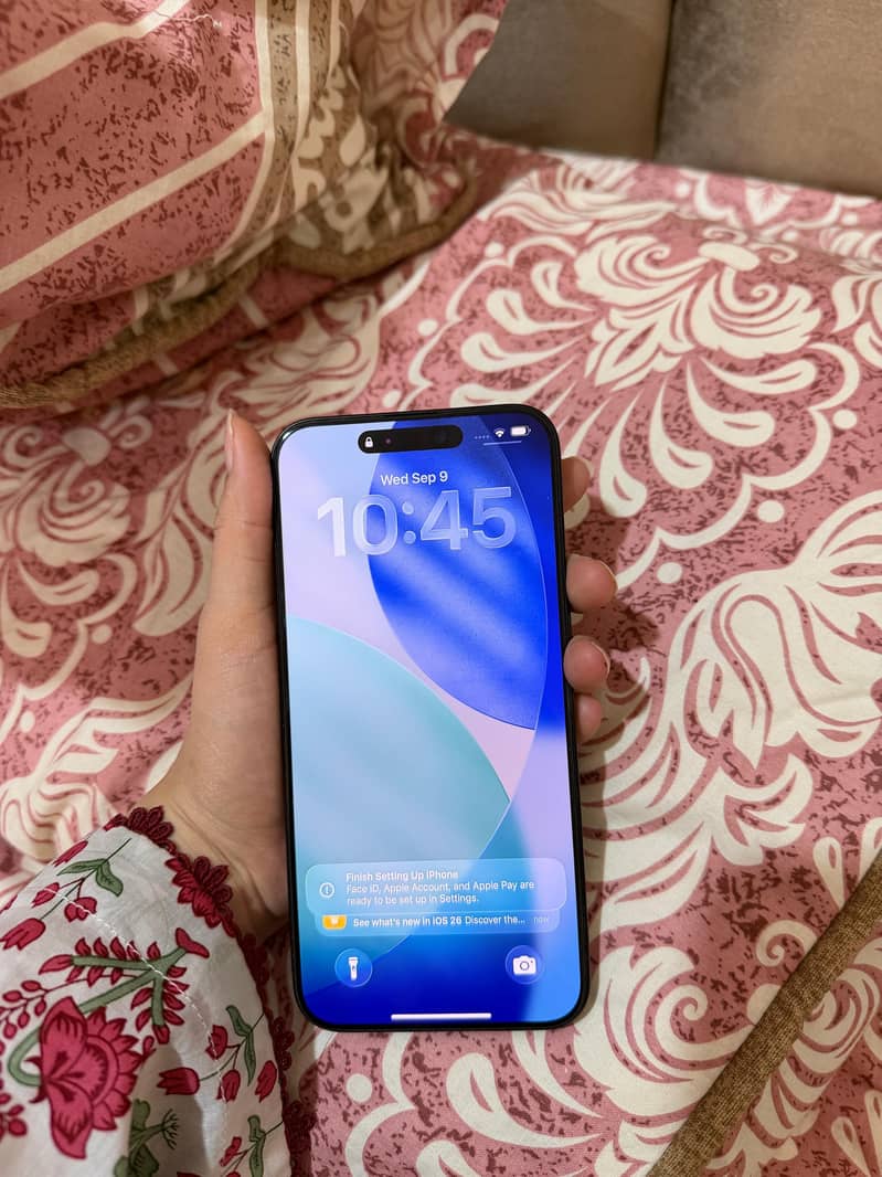 Apple iPhone 15 Pro Max 1