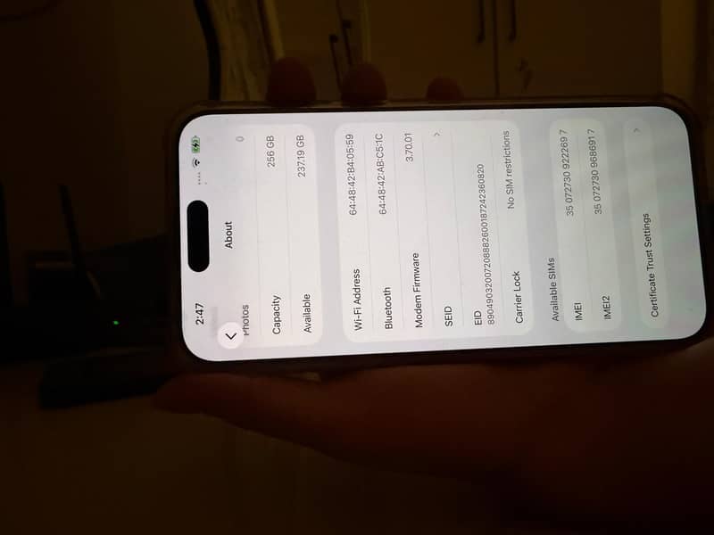 Apple iPhone 15 Pro Max 2