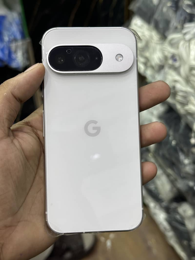 Google Pixel 9 3