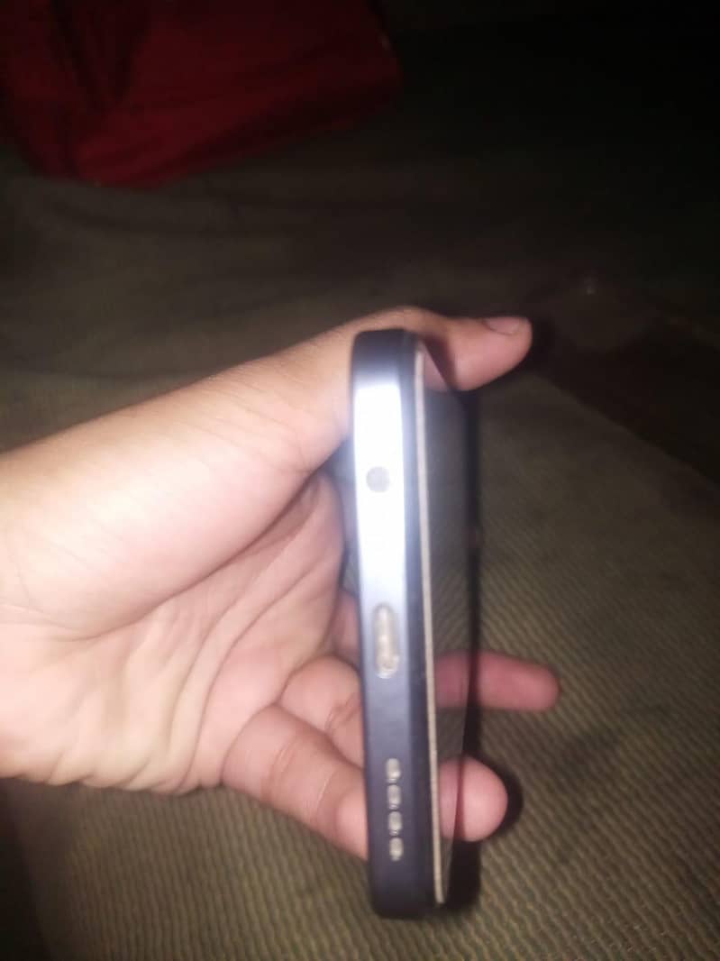 Realme  note 70 2