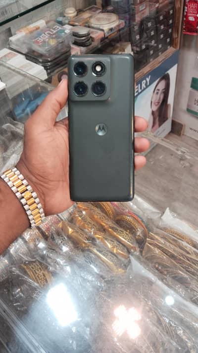 Motorola Edge 2025