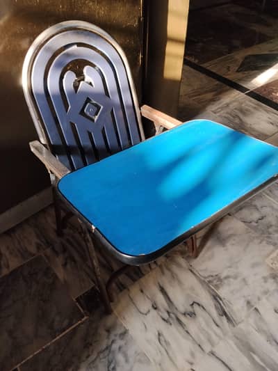 kid's chair ford able