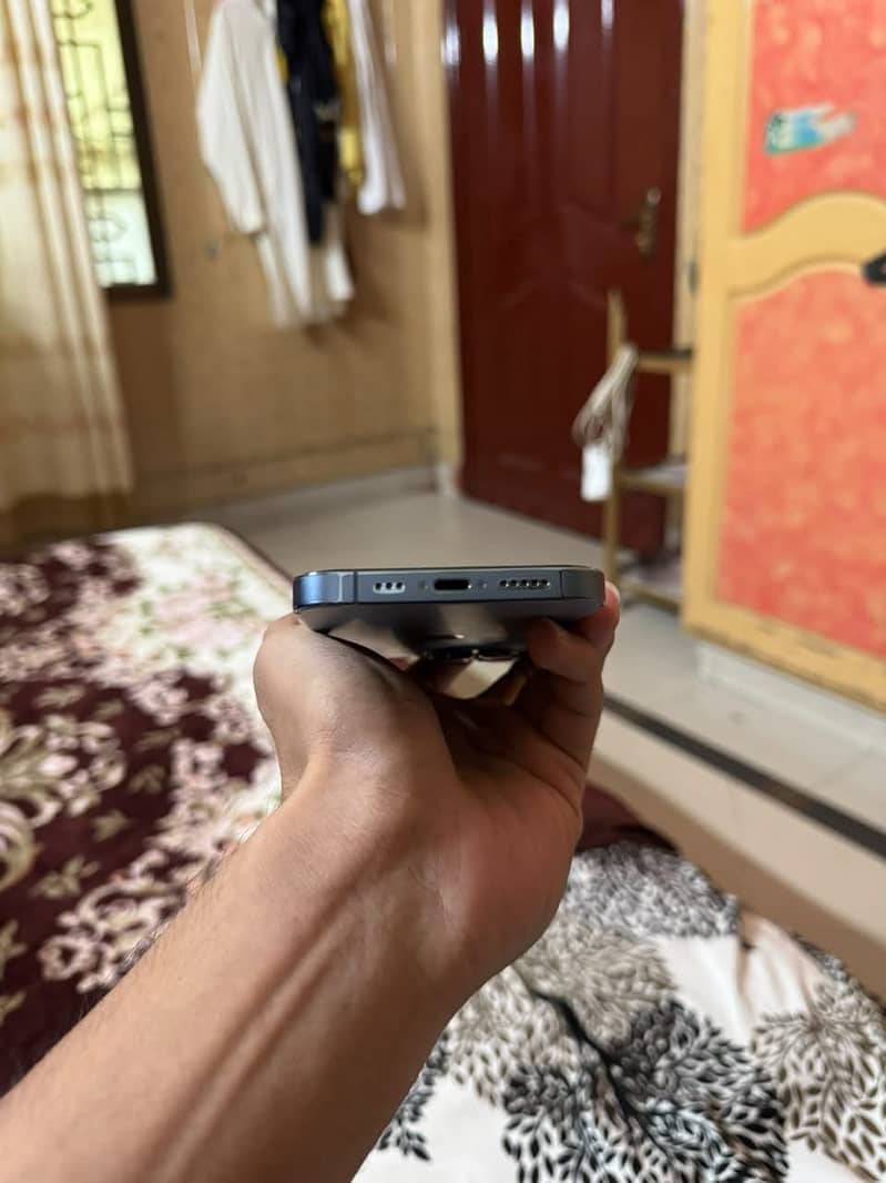 Apple iPhone 13pro 0