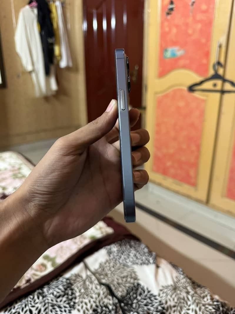 Apple iPhone 13pro 3