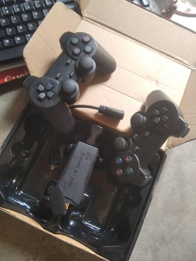 M8 game stick