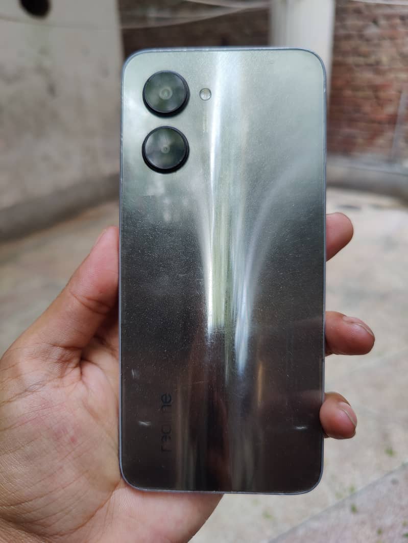 Realme C33 1