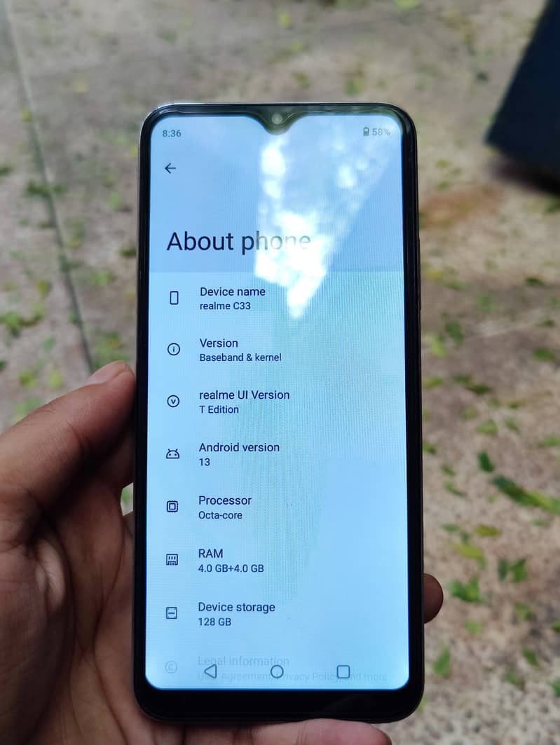 Realme C33 4