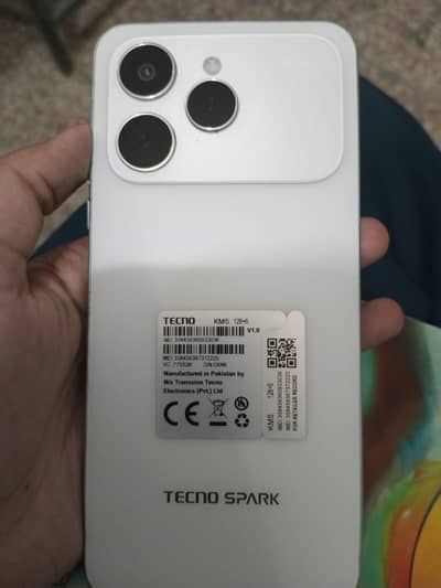 TECNO Spark 40 (6GB + 4GB RAM / 128GB ROM) - White