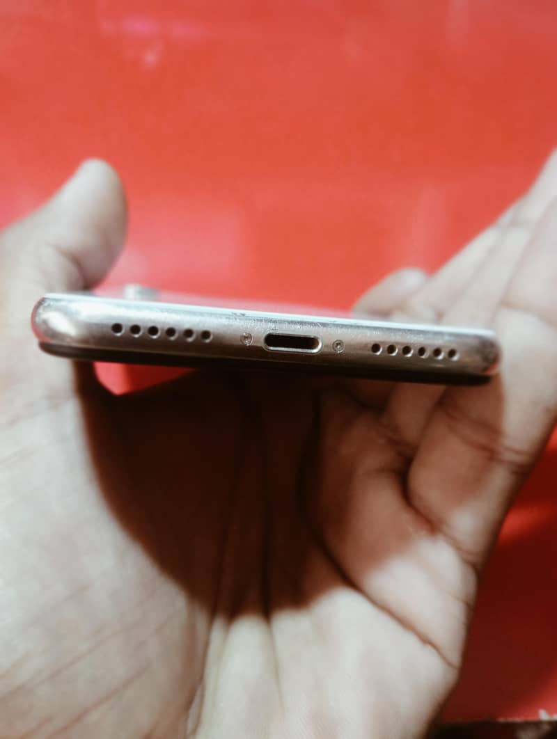 Apple iPhone X 2