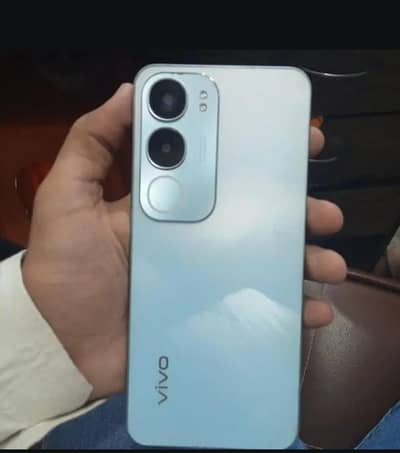 Vivo Y19s