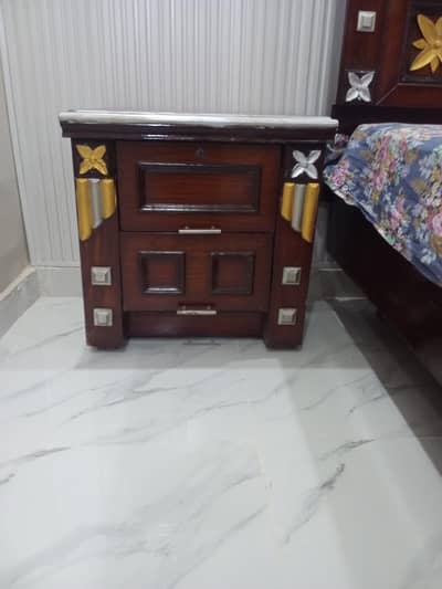 bed for side tables for sale argent without mattresses