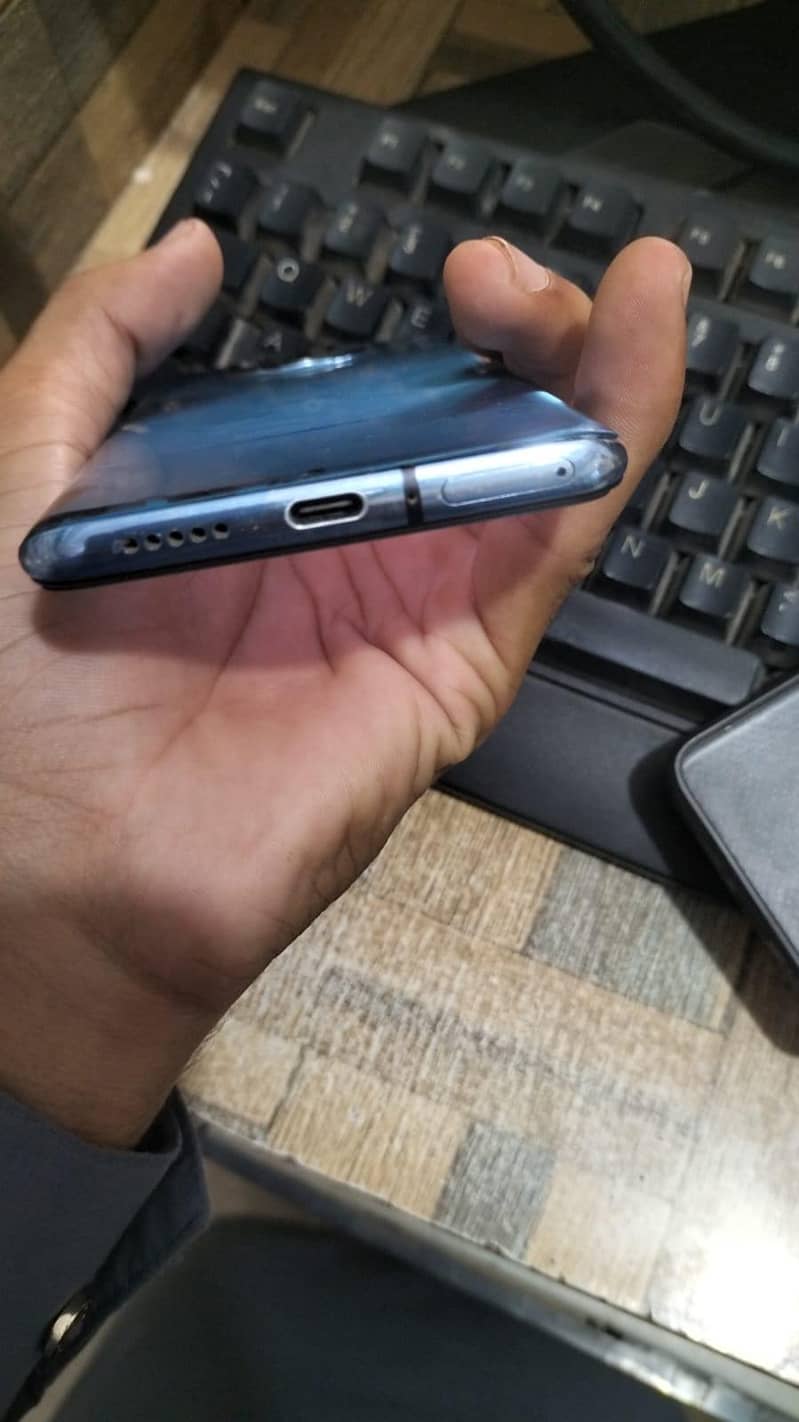 One Plus 7T 5
