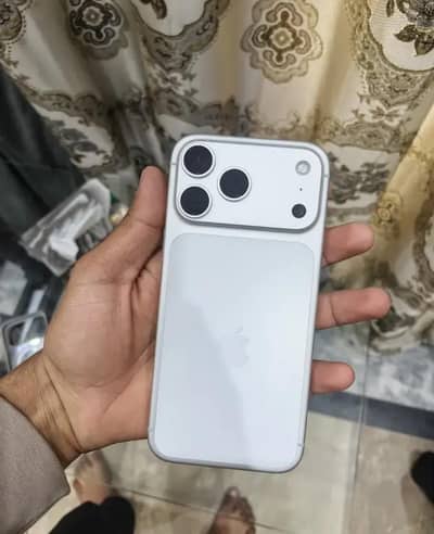 Apple iPhone 17 Pro Max