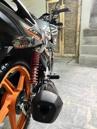 Honda CB150F Special Edition