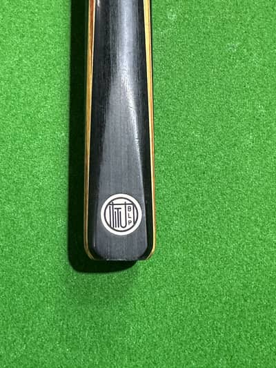 BLP Cue 3 piece Straight Arrows with luxury case