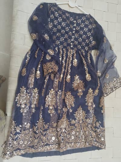 Ladies Clothes – Good Condition