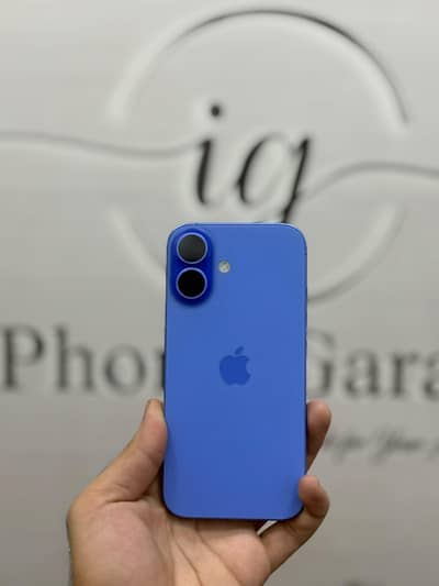 Apple iPhone 16