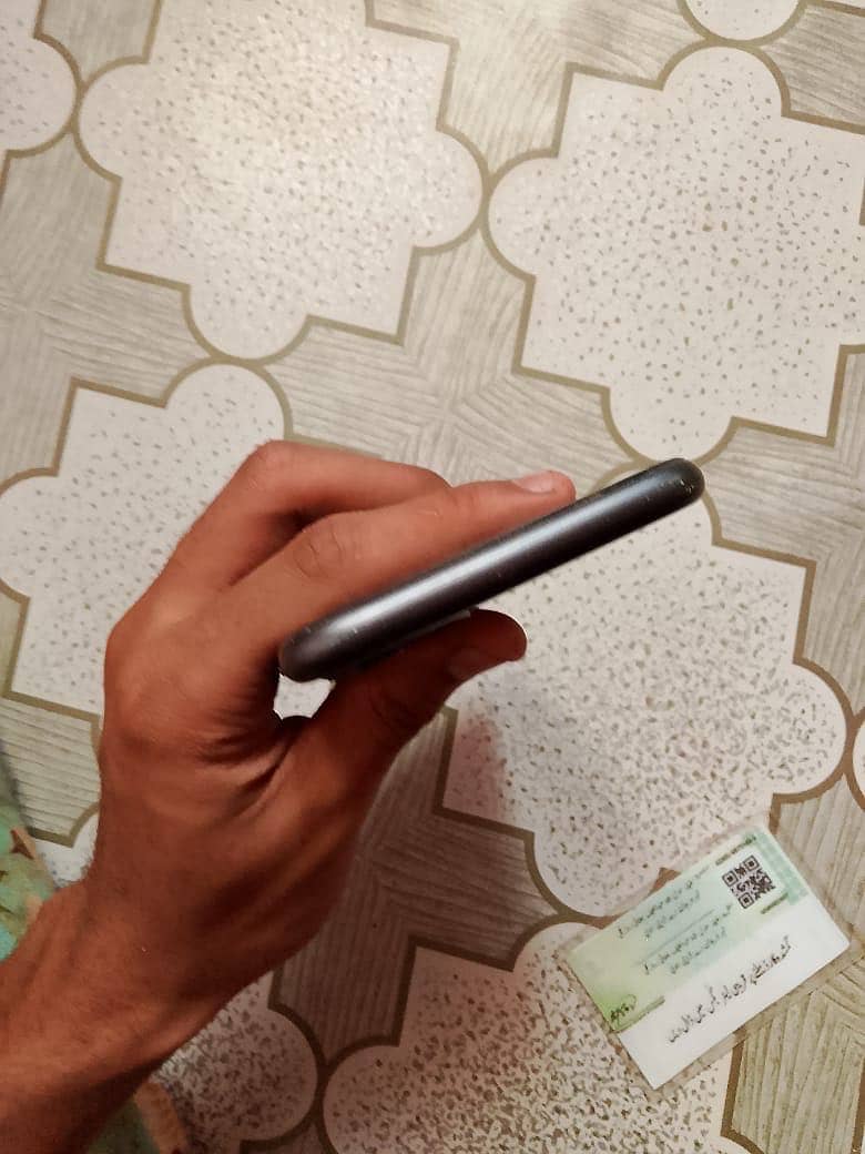 Apple iPhone 11 1
