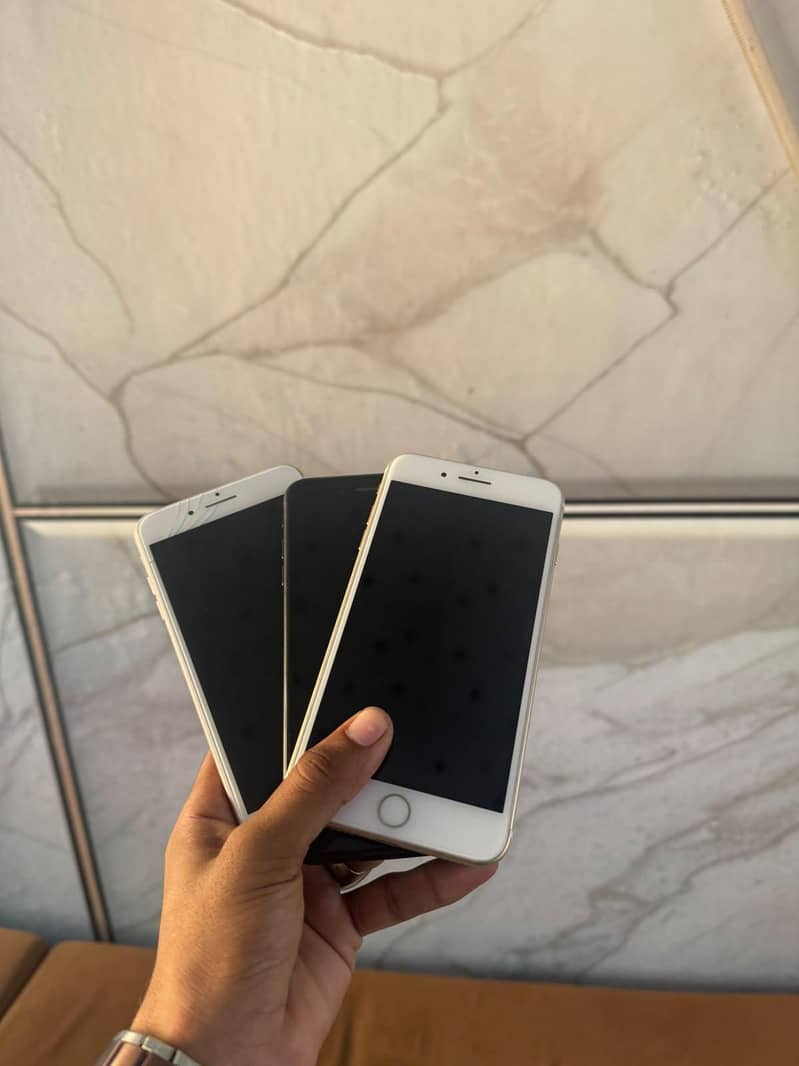 Apple iPhone 7 Plus 1