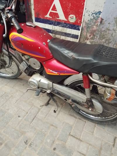 Yamaha Royale YB 100 2003