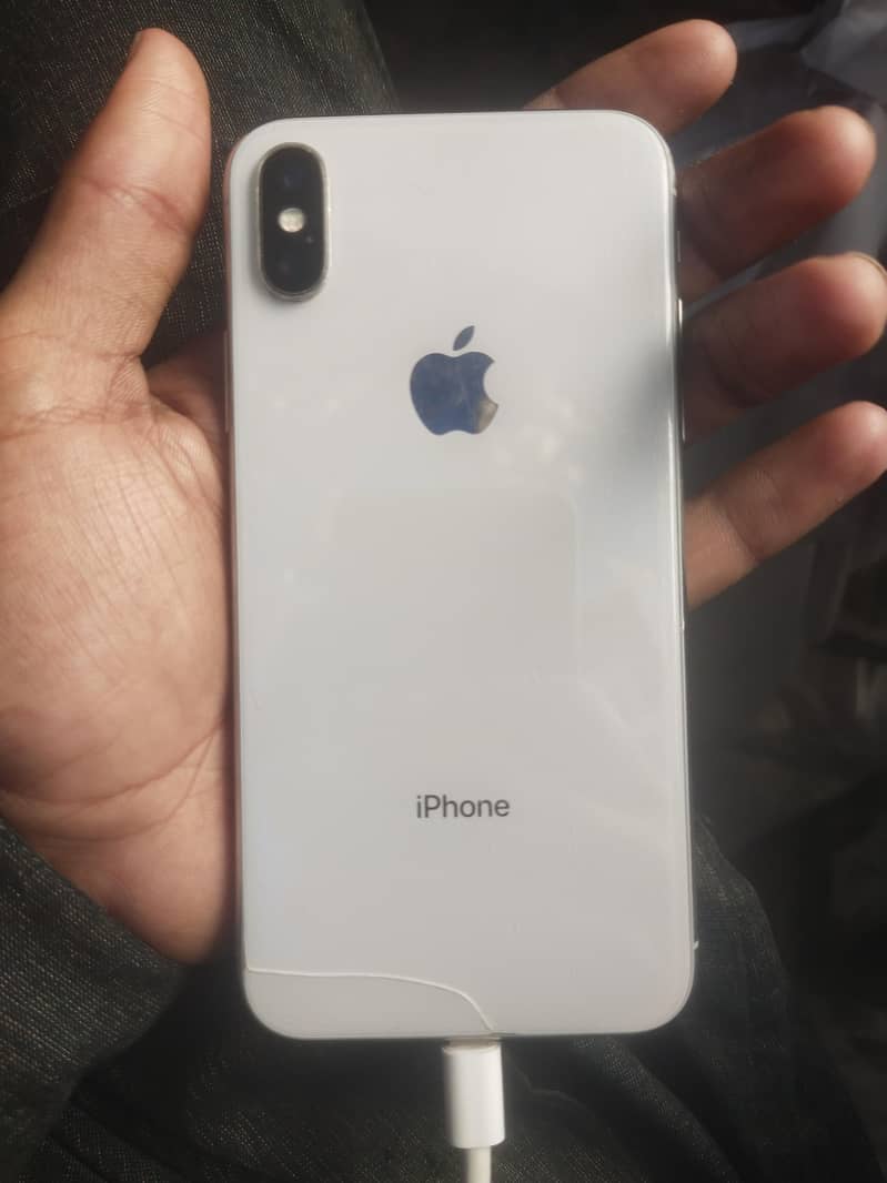 Apple iPhone X 4
