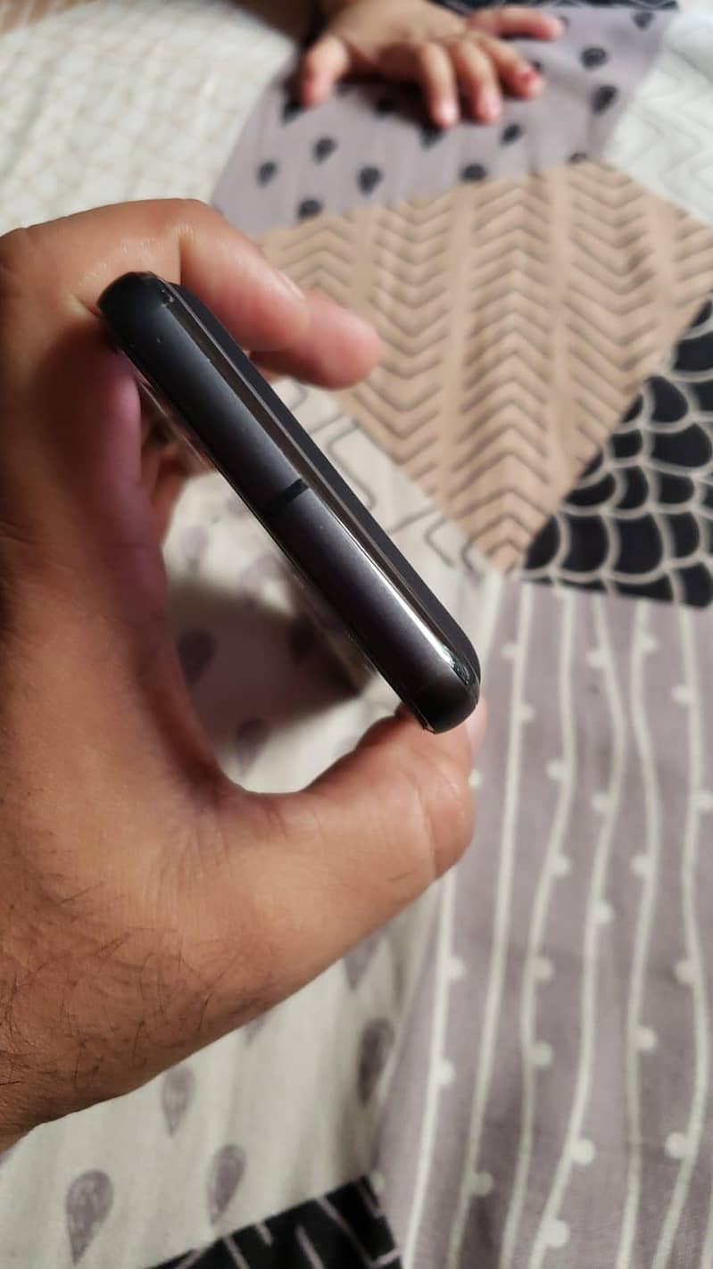 Google Pixel 8 2