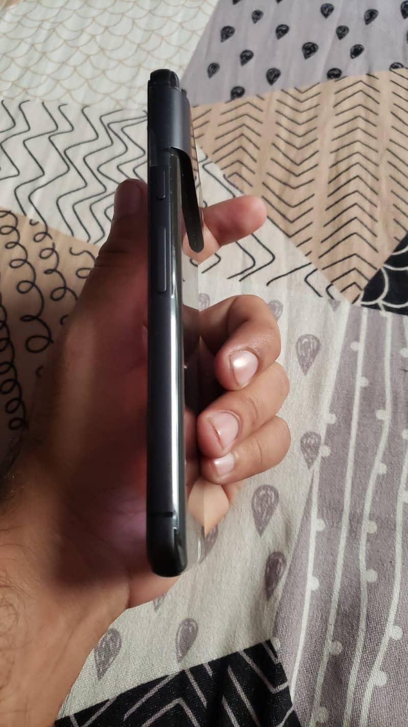 Google Pixel 8 3
