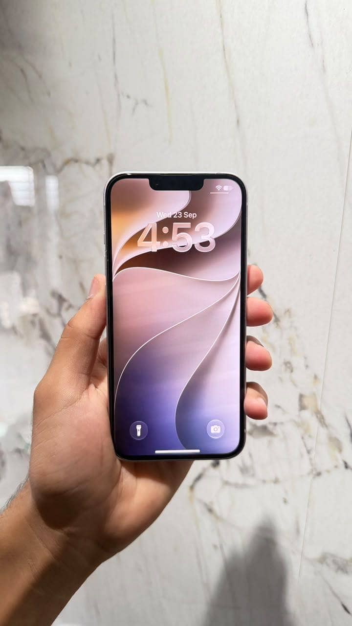 Apple iPhone 14 1